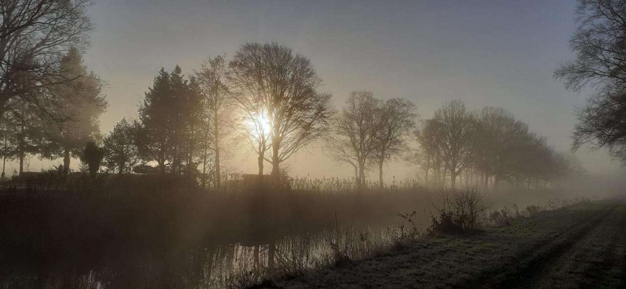 Rust En Stilte In De Natuur Onstwedde Exteriér fotografie